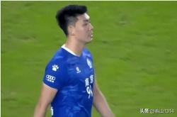 您知道为何放弃中(zhōng)超(chāo)直(zhí)播(bō)，而(ér)直(zhí)播(bō)苏超(chāo)比(bǐ)赛了吗？