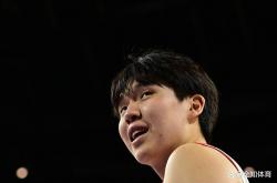 中国新星(xīng)再冲NBA！杨瀚森凭兩(liǎng)双数据获開(kāi)拓者(zhě)召回