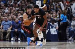 掘(jué)金主场大(dà)胜勇士，贾马尔·穆雷展现全明星风采