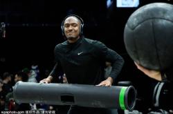 76人(rén)再战篮网：泰(tài)瑞斯-马尅(kè)西能否延续火热状态？