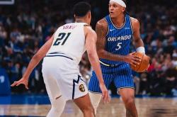 5年287亿！NBA年轻状元(yuán)狂(kuáng)跌，顶薪合同签完便“躺(tǎng)平”