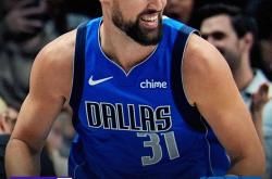 2809记三分！恭喜克莱汤普森！NBA歷(lì)史三分榜第四位