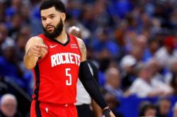 恭(gōng)喜火箭队！杜蘭(lán)特(tè)現(xiàn)身(shēn)休斯顿，正式与球队开始合练，备戰(zhàn)新赛季