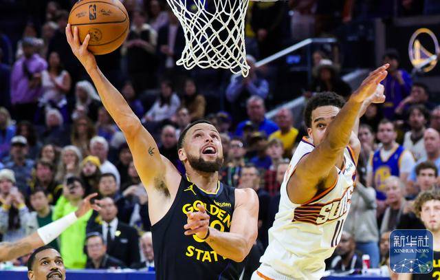 NBA常规赛丨勇士胜太阳