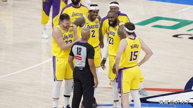 称霸，湖人队的卢卡·东契奇和奥斯汀·里夫斯组合现在势不可挡