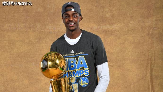 15年效力勇士随队夺得NBA总冠军！广州龙狮签约前NBA球员霍乐迪