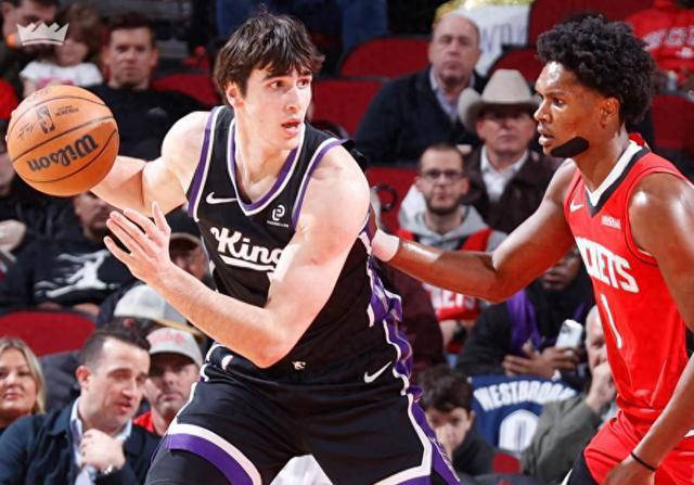 战绩提升至14胜5负！火箭队下半场调整策略，内线强攻大胜国王队