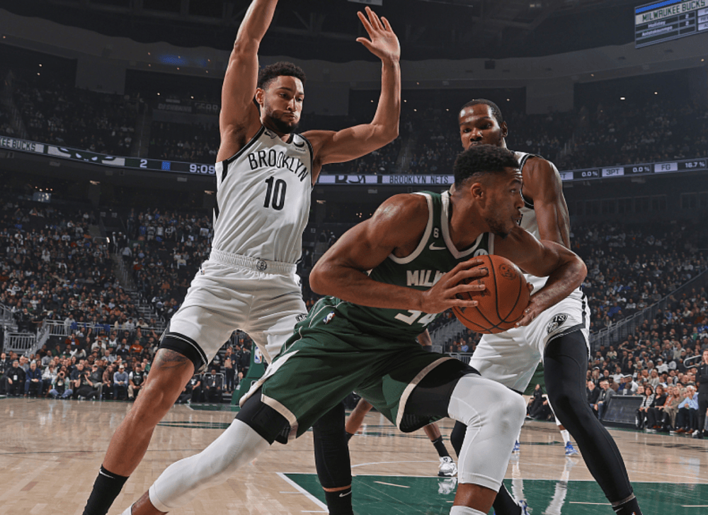 NBA常规赛前瞻：火箭客场挑战掘金，青春风暴能否撼动卫冕冠军？